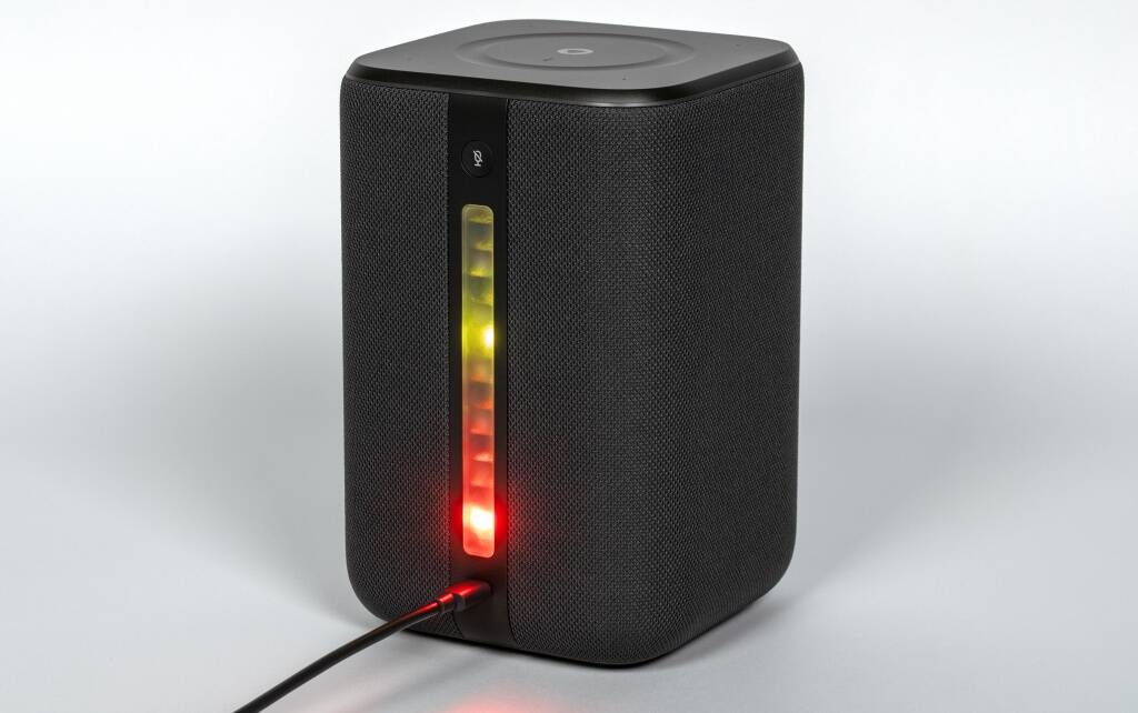 Станция 3, эмбиент-подсветка, умная колонка Яндекс.jpg