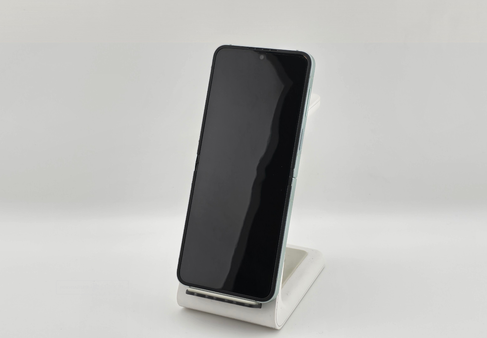 Телефон Samsung Galaxy Z Flip6 12/256Gb (Зеленый) (Уценка)