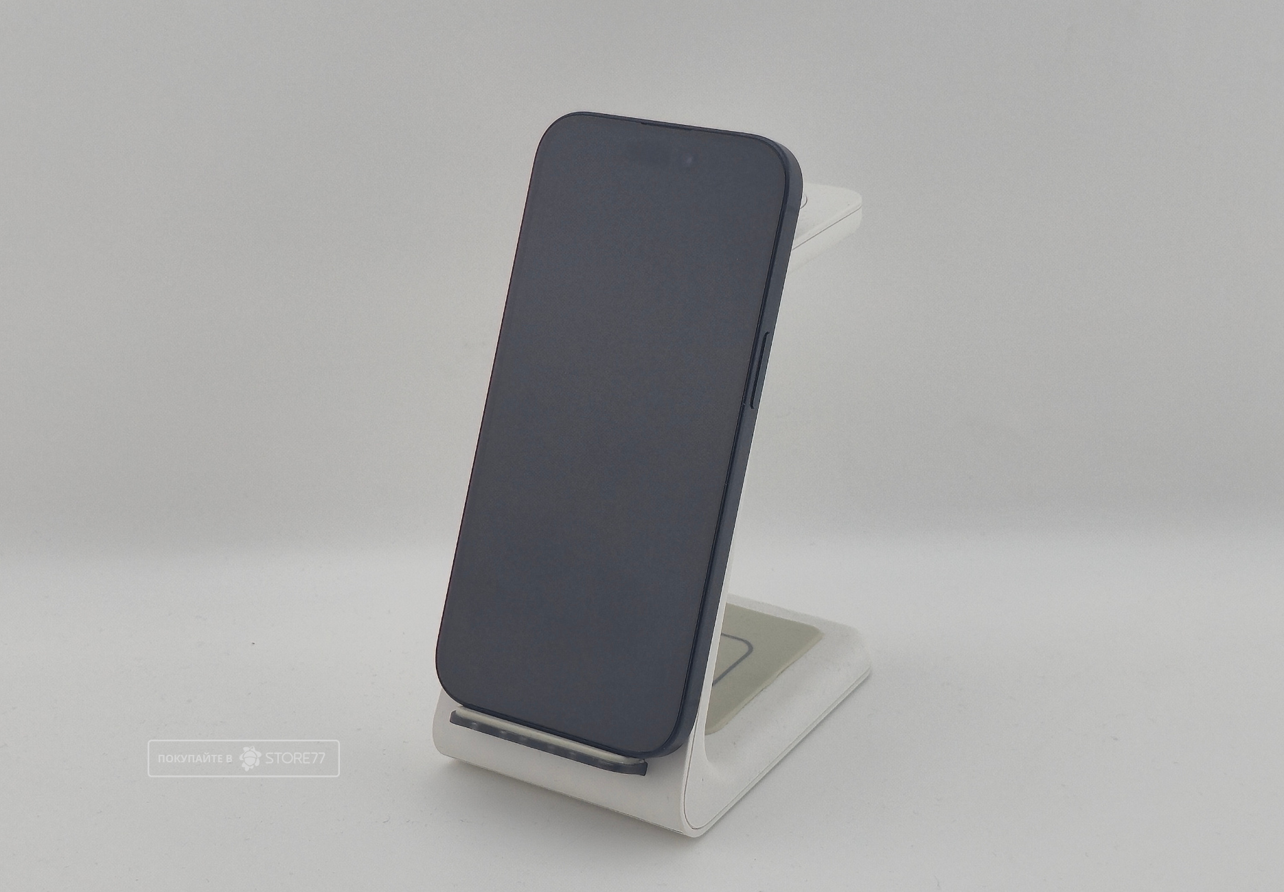 Телефон Apple iPhone 15 128Gb (Black) (Уценка)